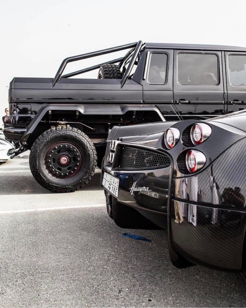 Те, кто не рискуют в жизни, работают на...