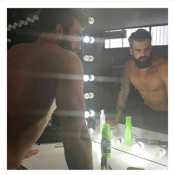 Люди тратят свое здоровье, чтобы...