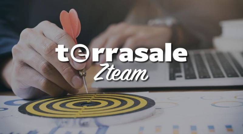 На двух стульях не усидеть.\\nСкажу...