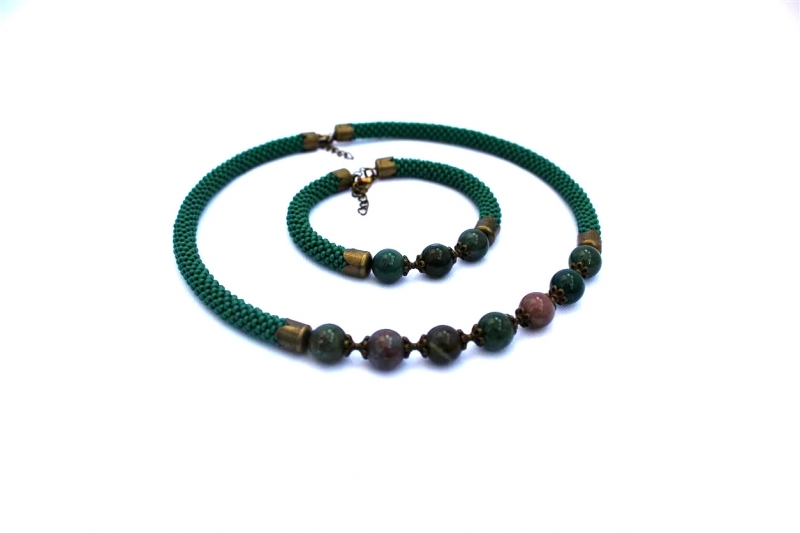 Комплект с моховым агатом.\\nАгат -...