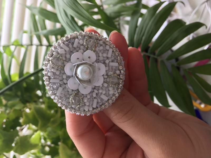 Брошь « Белый цветок» \\nСтоимость 250...