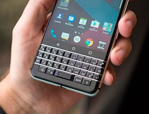 Мобильный телефон самое...